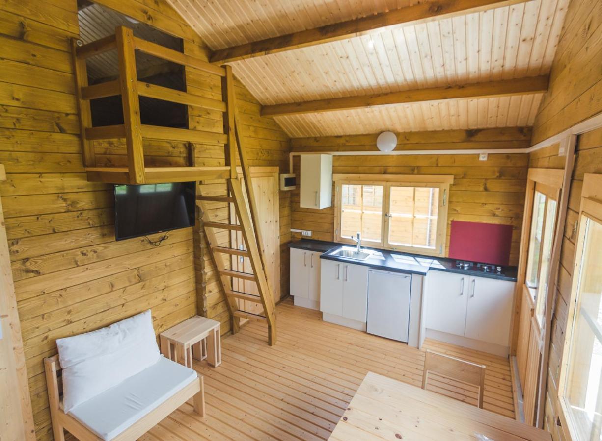 Albergue Restaurante De Artieda Exteriér fotografie