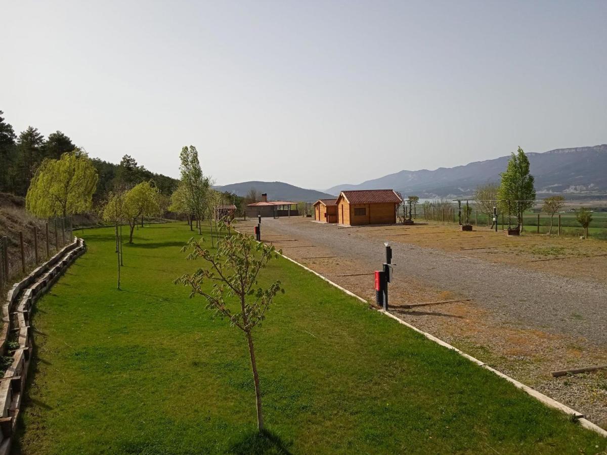 Albergue Restaurante De Artieda Exteriér fotografie