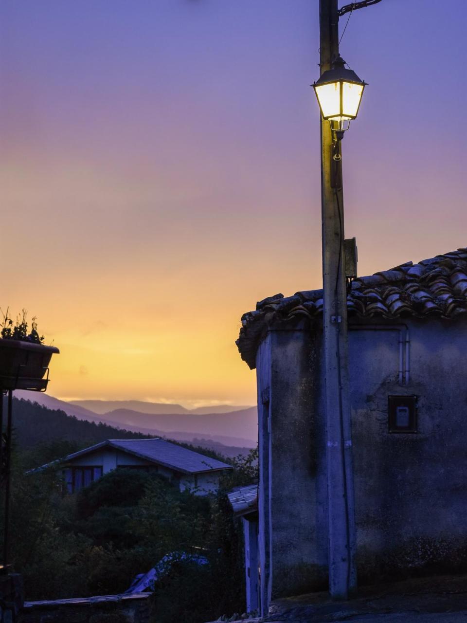 Albergue Restaurante De Artieda Exteriér fotografie